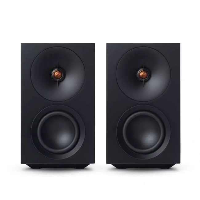 Cambridge Audio L/R S + gramofon Spira Czarny – zbliżenie frontu obu kolumn