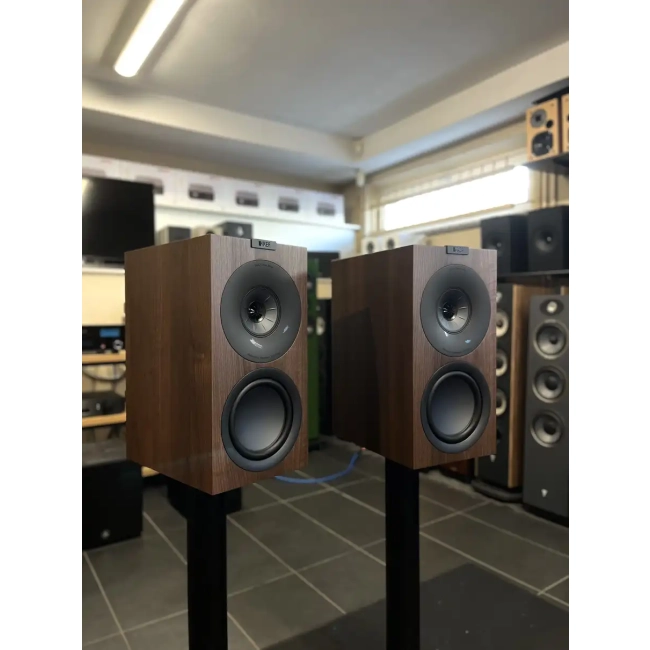 Kef Q Concerto Meta (orzech) - OUTLET