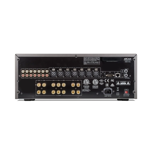 Arcam PA720 – 7-kanałowa końcówka mocy – arcam PA720 – tylna ścianka z wejściami RCA i XLR, zaciskami głośnikowymi oraz gniazdem zasilania