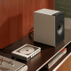 KEF CODA W Nickel Gray - kolumny aktywne – kEF CODA W Nickel Gray – pojedyncza kolumna ustawiona obok