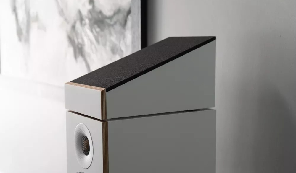 Monitor Audio Bronze AMS 7G Biały - kolumny atmos – monitor Audio Bronze AMS 7G Biały – zbliżenie na
