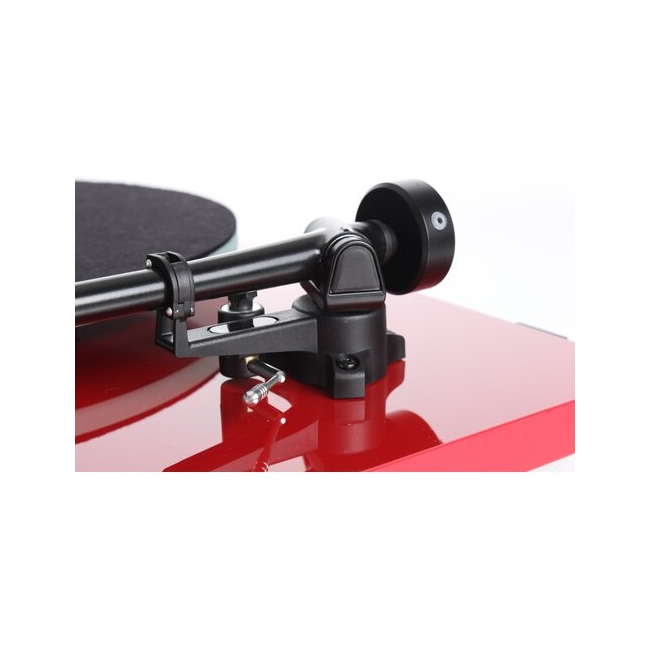 Rega Planar 2 Carbon Czerwony